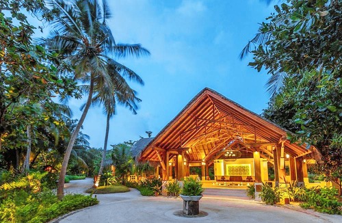 Mudhdhoo Hotel | Dusit Thani Maldives