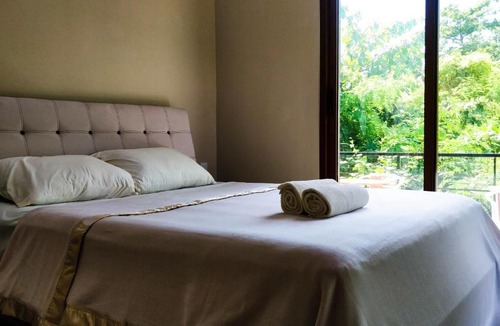 Thulusdhoo Island House | Eden Blue