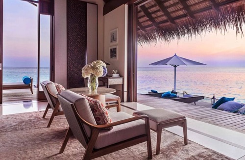 Reethi Rah House | Enjoy a Hassle-Free and Comfortable Stay! On Private Beach, Sea View, Balcony!