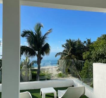 Muli Hotel | EQ SURF RETREAT