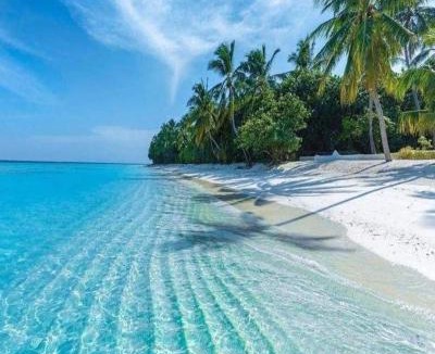 Gemanafushi House | Equator Sandy Beach