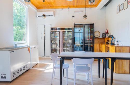 Fulidhoo House | Eveylaa Guesthouse