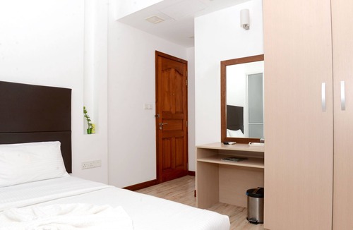 Hulhumale Bed & Breakfast | Express Inn at hulhumale