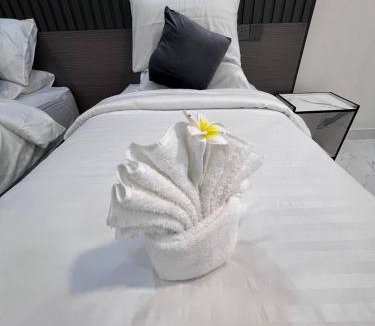Maalhos House | Fiya Inn