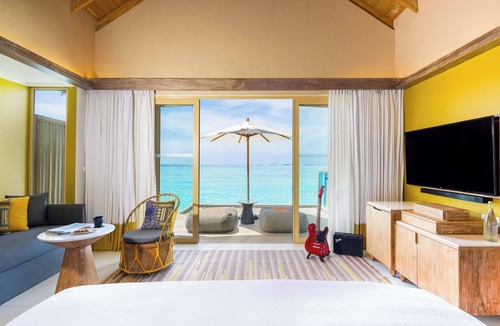 Emboodhoo Lagoon Resort | Hard Rock Hotel Maldives