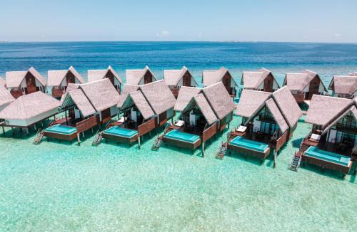 Aarah Resort | Heritance Aarah - Premium All Inclusive - 40 Minutes away from Male by Seaplane