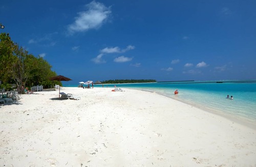 Dhiffushi Hotel | Hotel ∙ 8 guests