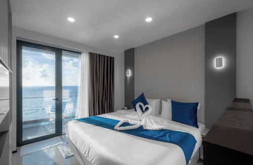 Maafushi Hotel | iCom Blue Sea View