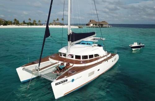 Maalhos Boat Rental | Island Luxury Sailing Yacht- Mobile Home