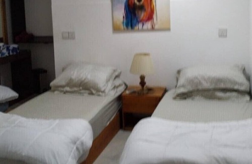 Kanifinolhu Island Bed & Breakfast | Ithaa Hiyaa