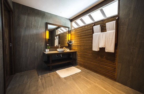 Lhaviyani Atoll Resort | Jawakara Islands Maldives