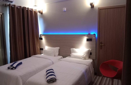 Fulidhoo Hotel | Madi Grand Maldives-Guesthouse For Travelers Seeking Both Relaxation & Adventure