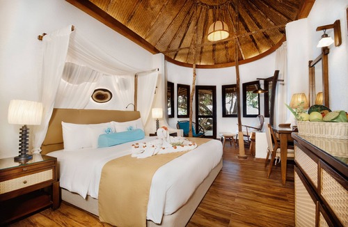 Makunudu Resort | Makunudu Island
