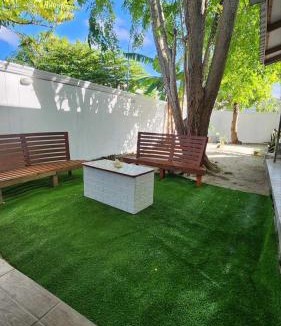 Hithadhoo House | New Castle Inn