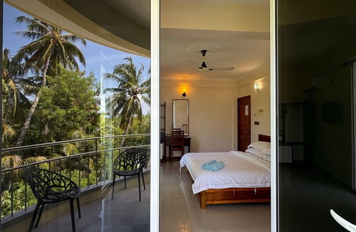 Himmafushi House | Noah Private Beach House