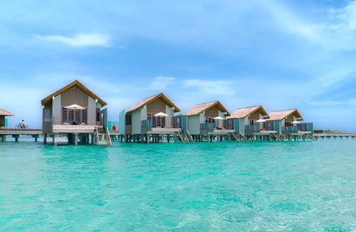 Farukolhufushi Island Hotel | Oceanic Beats & Retreat: Hard Rock Maldives' Unique Melody
