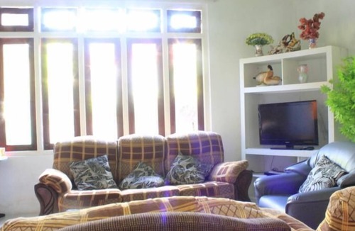 Nilandhoo Hotel | Pearl Beach View