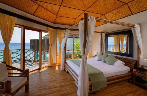 Mushimasgali Resort | Safari Island