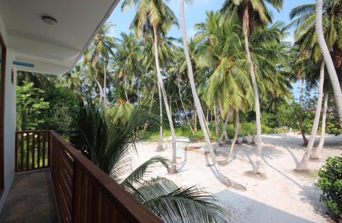 Fulidhoo House | Seena Inn