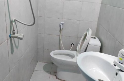 Male House | Single Room 2