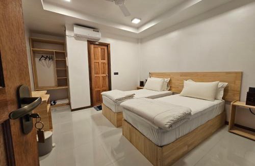 Dhangethi House | Sunset Beach View