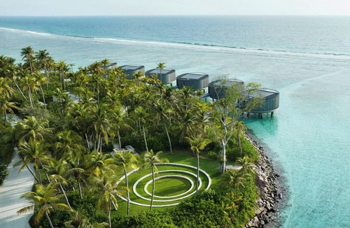 Kanifinolhu Island Hotel | The Ritz-Carlton Maldives, Fari Islands
