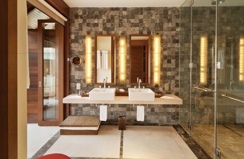 Lankanfinolhu Resort | Villa Nautica Paradise Island Resort