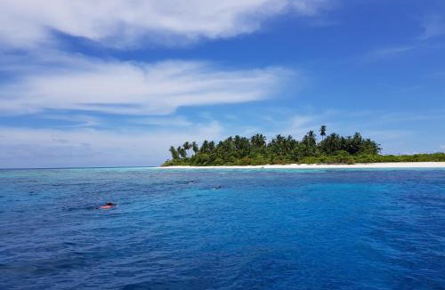 Maamendhoo Hotel | Village Life Maldives