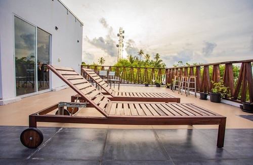 Dharavandhoo Hotel | VIOLET INN