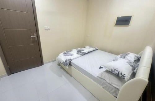 Fuvahmulah House | Violetfehi Homestay