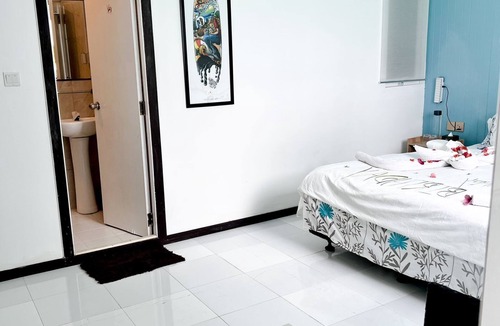Thulusdhoo Island Hotel | Wave Crest Retreat