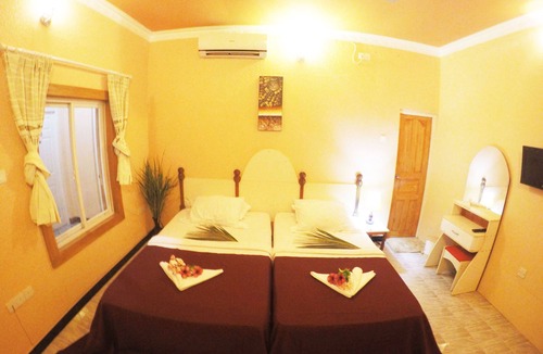 Himmafushi House | Wavoe Inn Guest House, Pearl Of Kaafu Atoll