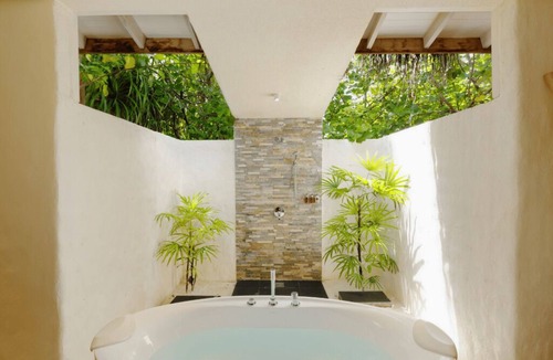 Uthurumaafaru Resort | You & Me Maldives - Adults Only - Premium All-Inclusive
