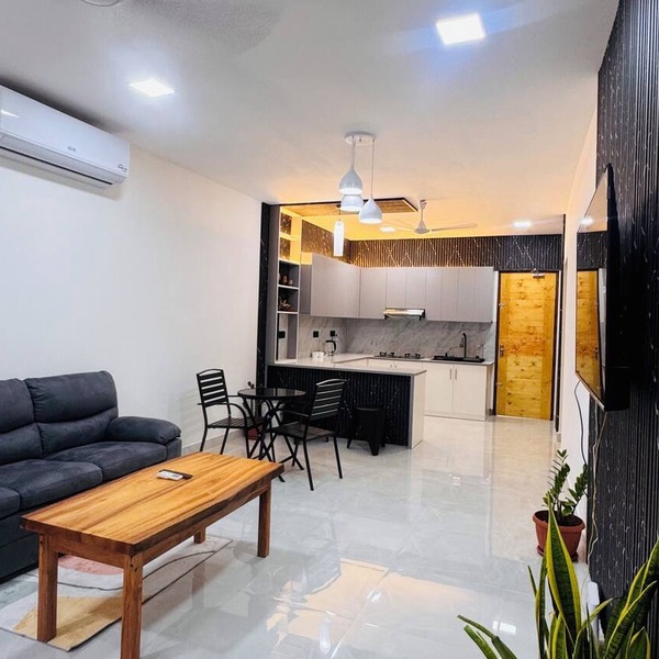 Comfortable clean friendly safe private access in Fuvahmulah