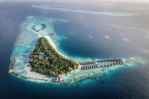 Coco Bodu Hithi - Stay Minimum 5 Nights and Enjoy Complimentary Shared Roundtrip Speedboat Valid for Stays until 30th September 2027, Book by 15th October 2026 in Kudahitty