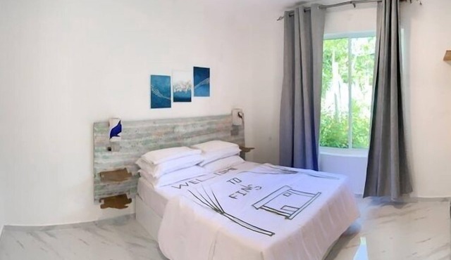 FINS DIVE AND LEISURE HOTEL