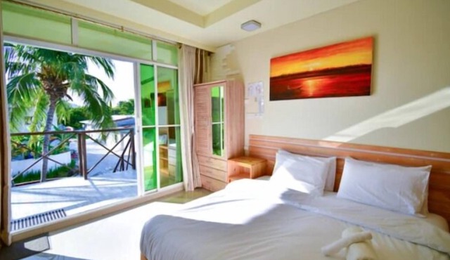 Go Surf Maldives