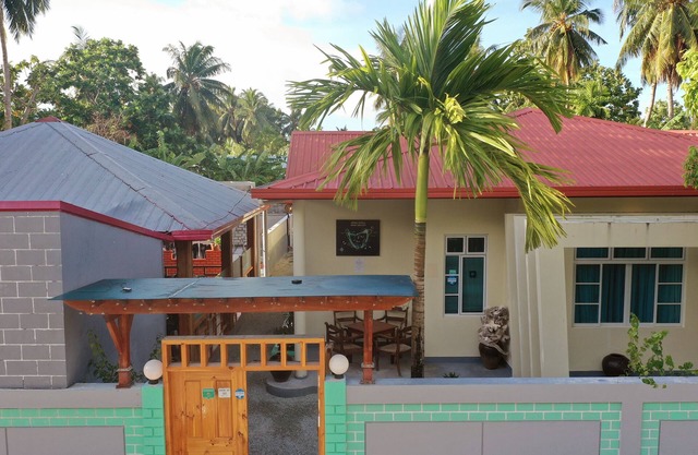 Holiday Lodge 