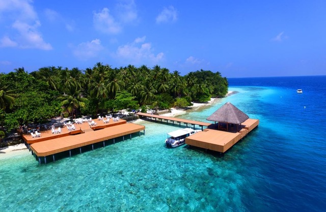 Fihalhohi Island Resort