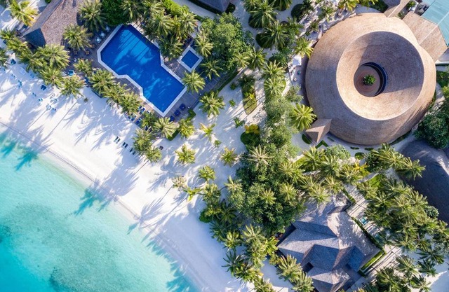 Meeru Island Resort & Spa