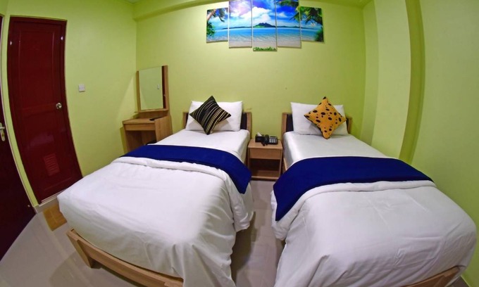 Male Bed & Breakfast | 12 m² Bed and breakfast ∙ 2 guests