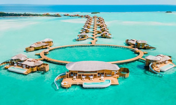 Medhufaru Resort | 1796 m² Resort ∙ 4 bedrooms ∙ 127 guests