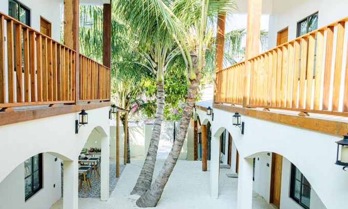 Fulhadhoo Hotel | 23 m² Hotel ∙ 4 guests