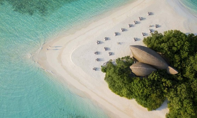 Dhigali Resort | 400 m² Resort ∙ 2 bedrooms ∙ 127 guests