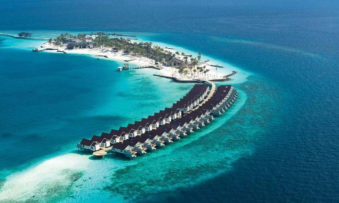 Farukolhufushi Island Resort | 75 m² Resort ∙ 2 guests