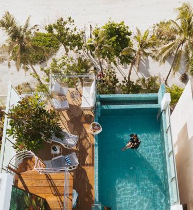 Hulhumale House | Blue Sky Beach