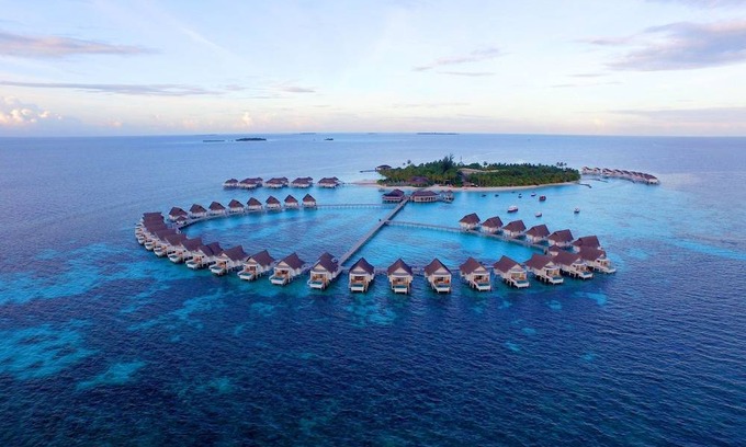 Centara Grand Island Hotel | Centara Grand Island Resort & Spa Maldives