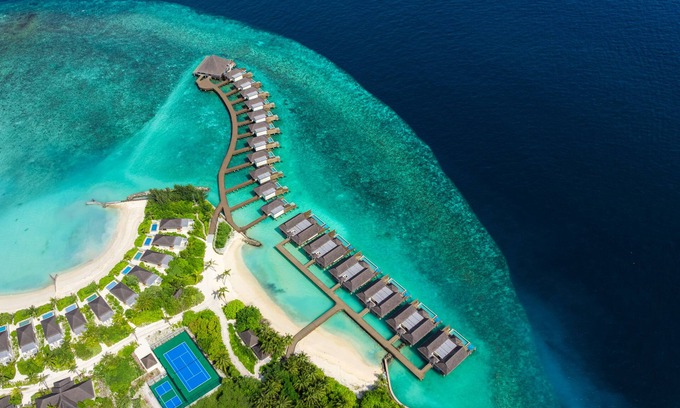 Farukolhufushi Island Hotel | dusitD2 Feydhoo Maldives