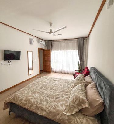 Thulusdhoo Island House | Ohana