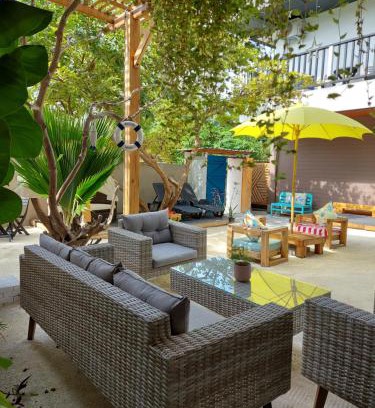 Fulhadhoo House | Palms Retreat